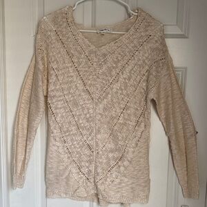 Cloud Chaser- Cream/Pearl V-Neck knit Sweater